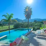 Owl Tereu - Luxury Retreat With Mountain Views 别墅 波连斯萨