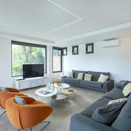 וילה Owl Tereu - Luxury Retreat With Mountain Views פוינסה