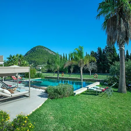 Villa Owl Tereu - Luxury Retreat With Mountain Views