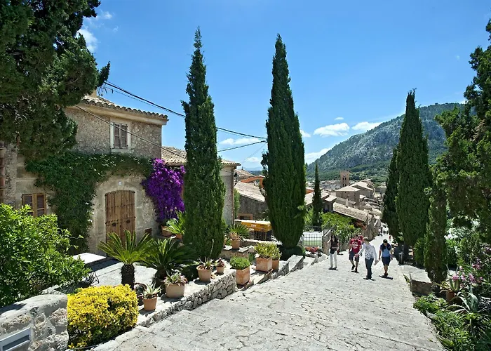 Owl Tereu - Luxury Retreat With Mountain Views *